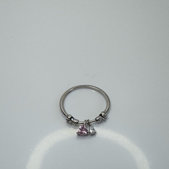 Heart Cut Zirconia Charm Design 925 Sterling Silver Ring - Picture 9 of 10
